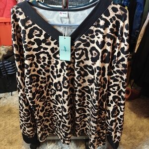 Wild Fable Leopard Print V-Neck Top